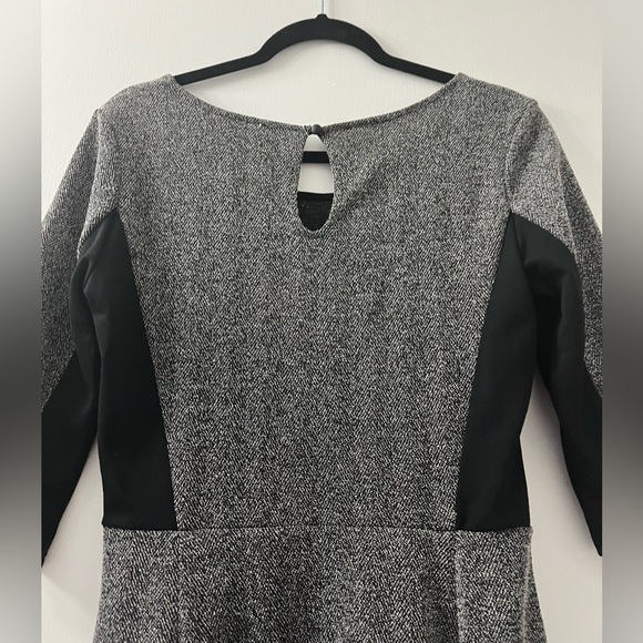 H&M quarter length sleeve dress size 10. - Picture 9 of 12